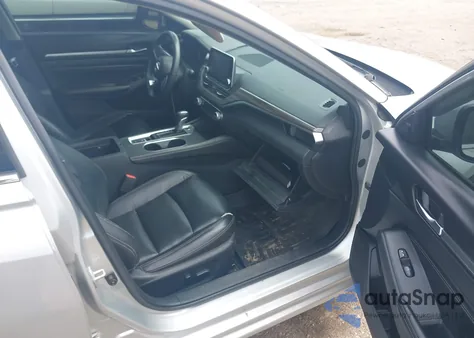 2019 Nissan Altima 2.5 Sl z USA, uszkodzony, nr VIN 1N4BL4EV9KC257015